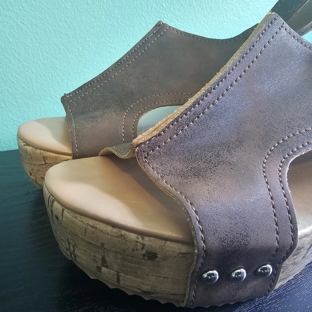 SHEIN brown studded